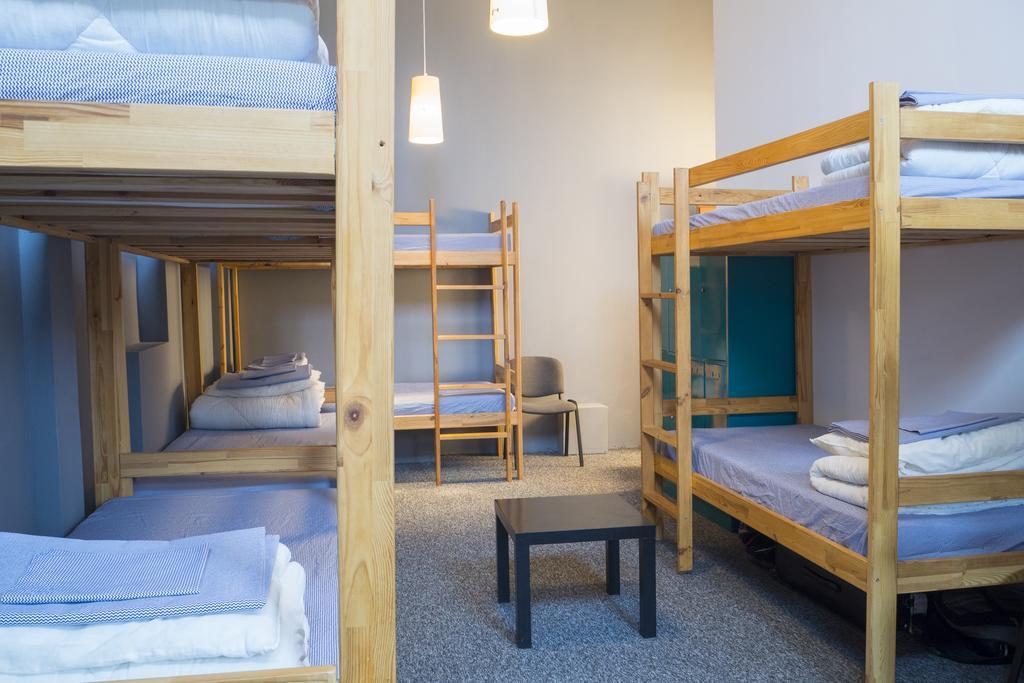 Go Hostel Rewolucji Łódź Extérieur photo